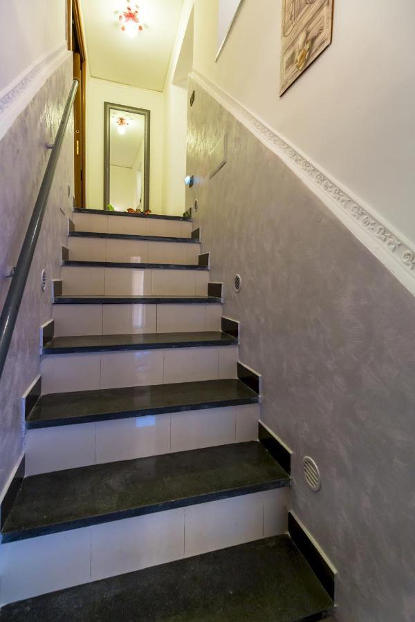 那不勒斯Qs1 - Indipendent Flat In Center公寓 外观 照片